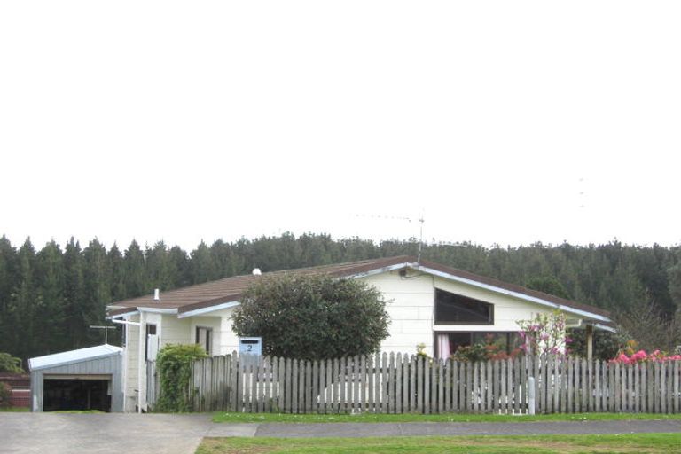 Photo of property in 2 Hobart Drive, Spotswood, New Plymouth, 4310