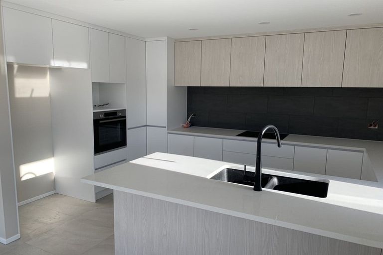 Photo of property in 38 Harry Richards Way, Pokeno, 2402