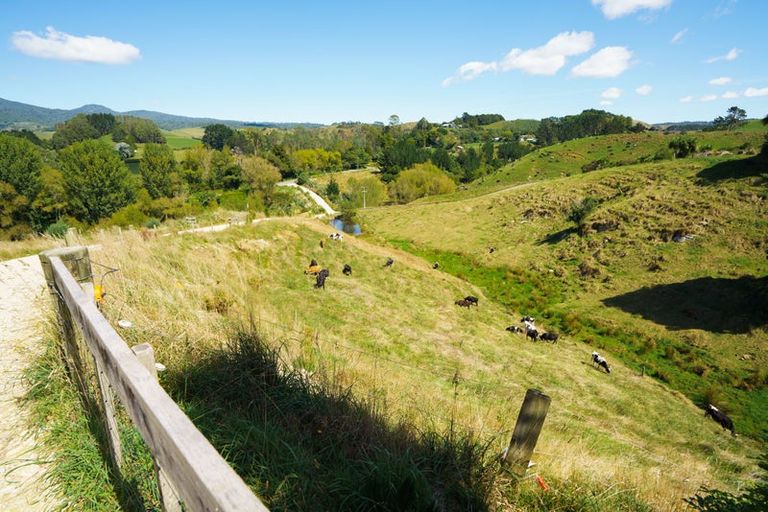 Photo of property in 360a Limeworks Loop Road, Te Pahu, Hamilton, 3285