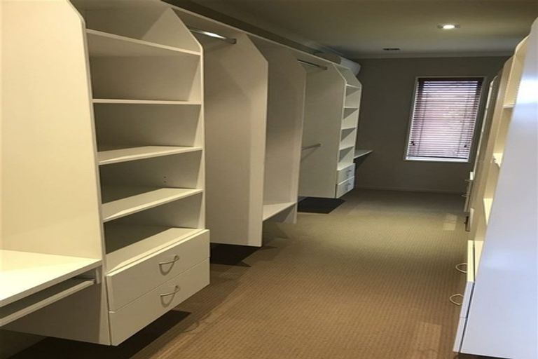 Photo of property in 11 Six Silvers Avenue, Halswell, Christchurch, 8025