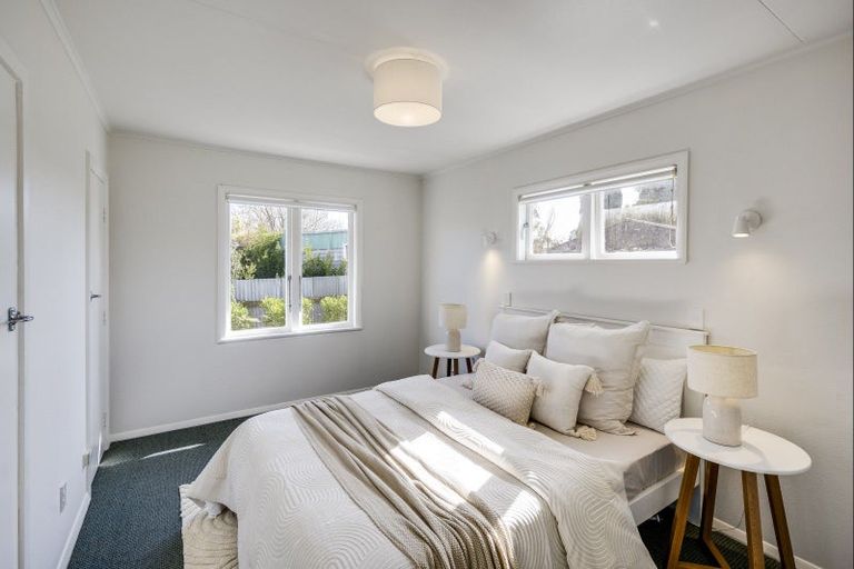 Photo of property in 1 Palmerston Road, Havelock North, 4130