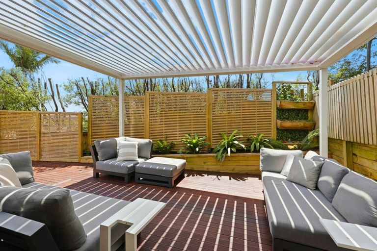 Photo of property in 18b Leafield Crescent, Henderson, Auckland, 0612