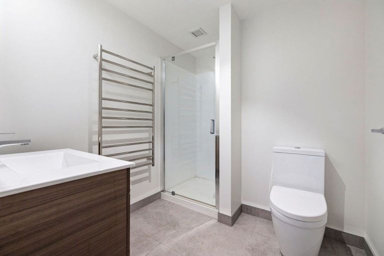 Photo of property in Toru Apartments, 408/10 Copper Beech Avenue, Frankton, Queenstown, 9300