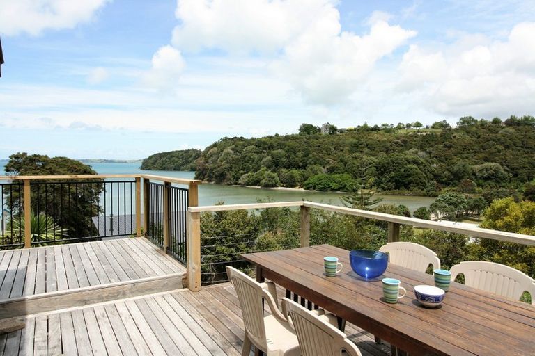 Photo of property in 39 Baddeleys Beach Road, Tawharanui Peninsula, Warkworth, 0986