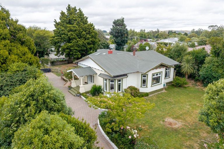 Photo of property in 15 Victoria Street, Pahiatua, 4910
