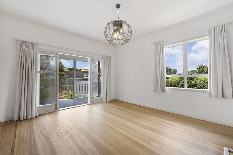 Photo of property in 73 Tirau Street, Putaruru, 3411