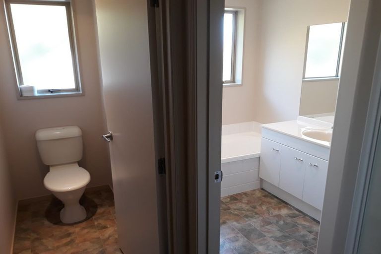 Photo of property in 32 Edward Street, Prebbleton, 7604