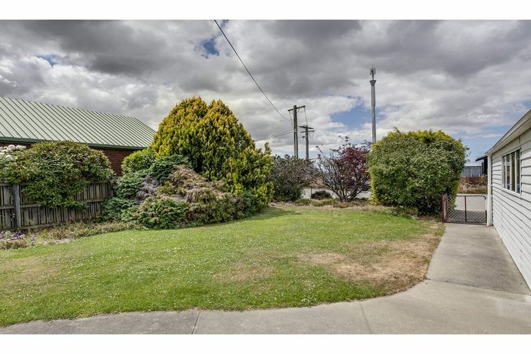 Photo of property in 25 Kyber Street, Pleasant Point, 7903