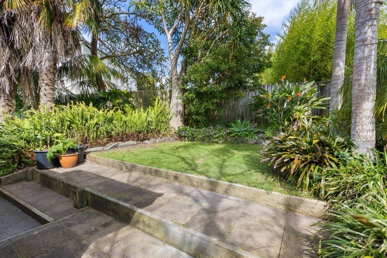 Photo of property in 6/165 Hinemoa Street, Birkenhead, Auckland, 0626