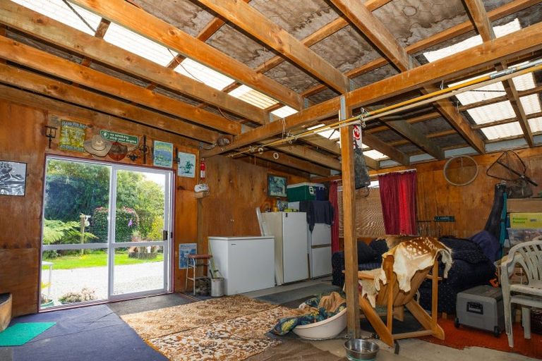 Photo of property in 2171 Parikanapa Road, Tiniroto, Manutuke, 4078