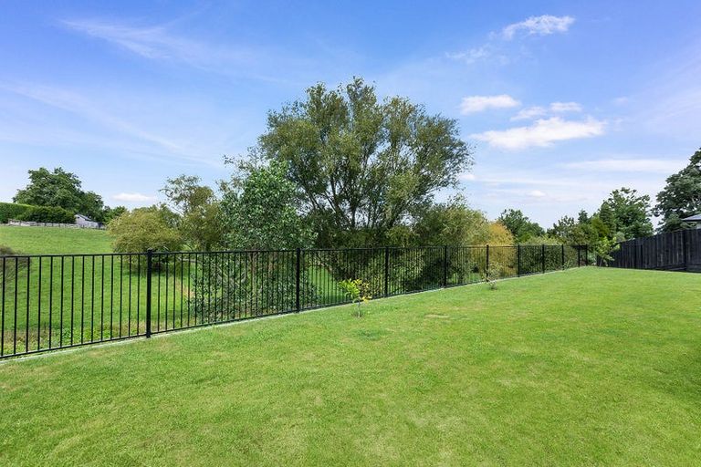 Photo of property in 49d Acacia Avenue, Kihikihi, Te Awamutu, 3800