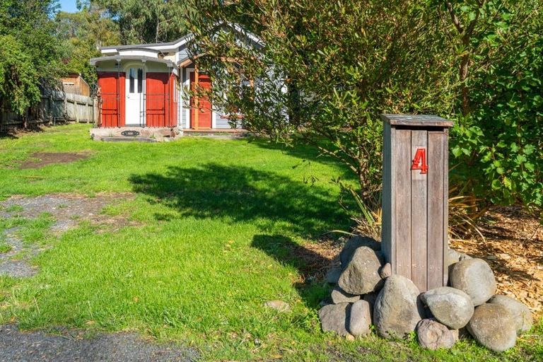 Photo of property in 4 Driver Street, Long Beach, Port Chalmers, 9081