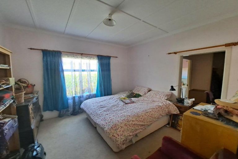 Photo of property in 9 Portia Street, Stratford, 4332