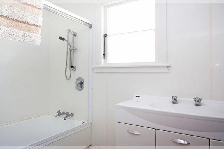 Photo of property in 5 Harrod Avenue, Foxton Beach, Foxton, 4815