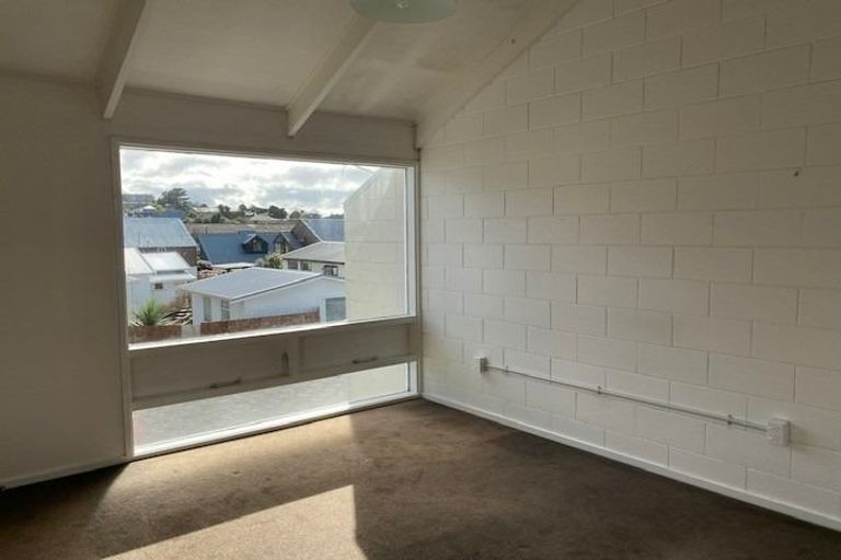 Photo of property in 9/33 Frankmoore Avenue, Johnsonville, Wellington, 6037
