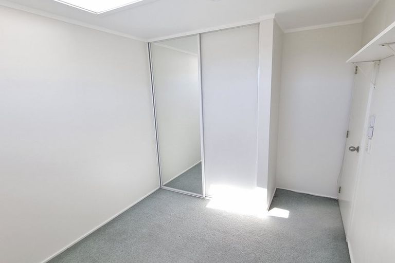 Photo of property in 8 Girton Terrace, Mount Cook, Wellington, 6021