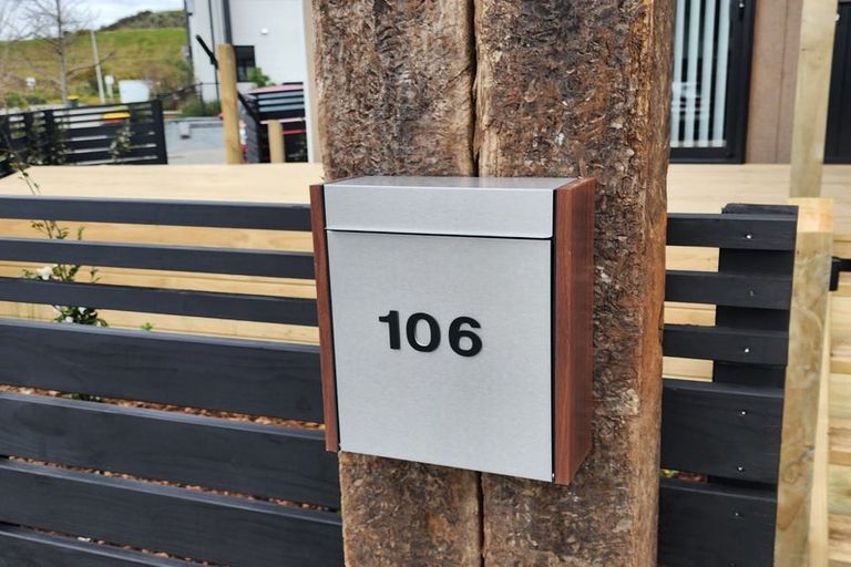 Photo of property in 106 Te Oneroa Way, Long Bay, Auckland, 0630