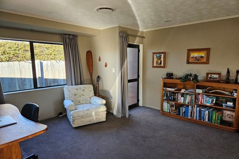 Photo of property in 22a Mchardy Street, Havelock North, 4130