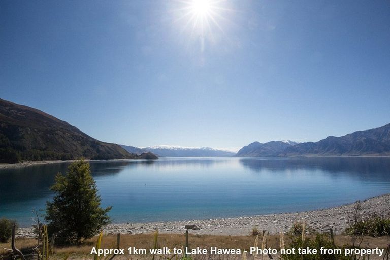 Photo of property in 420 Domain Road, Lake Hawea, Wanaka, 9382