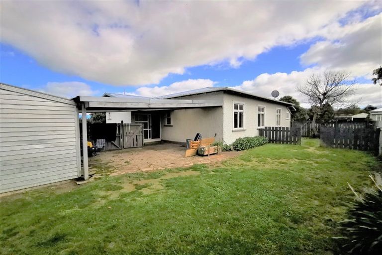Photo of property in 32 Tennyson Street, Dannevirke, 4930