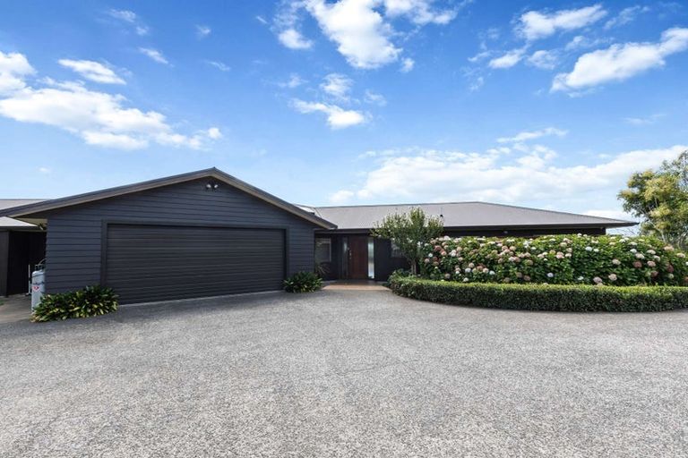 Photo of property in 126 Wortley Road, Lepperton, New Plymouth, 4373