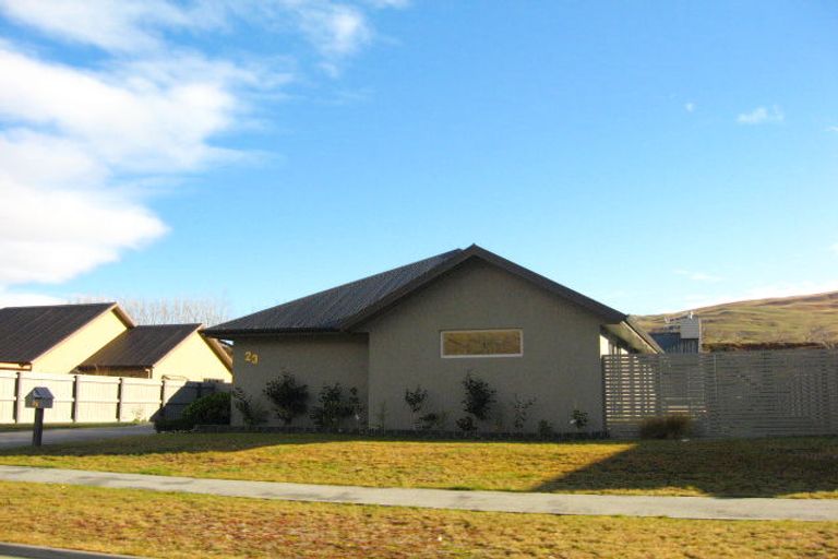 Photo of property in 23 Mavora Road, Lake Hayes, Queenstown, 9304