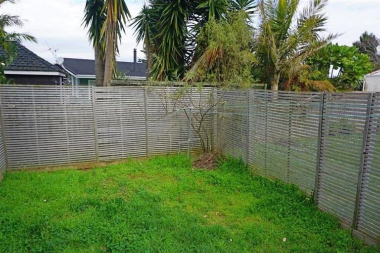 Photo of property in 4/42 Regent Street, Papatoetoe, Auckland, 2025