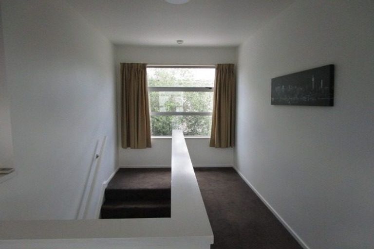 Photo of property in 31 Elizabeth Street, Riccarton, Christchurch, 8041