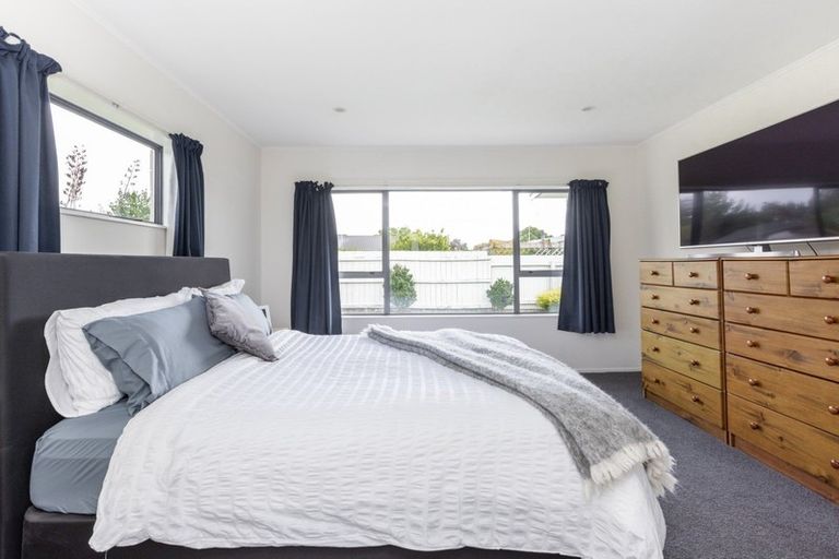 Photo of property in 71 Wharerangi Road, Greenmeadows, Napier, 4112