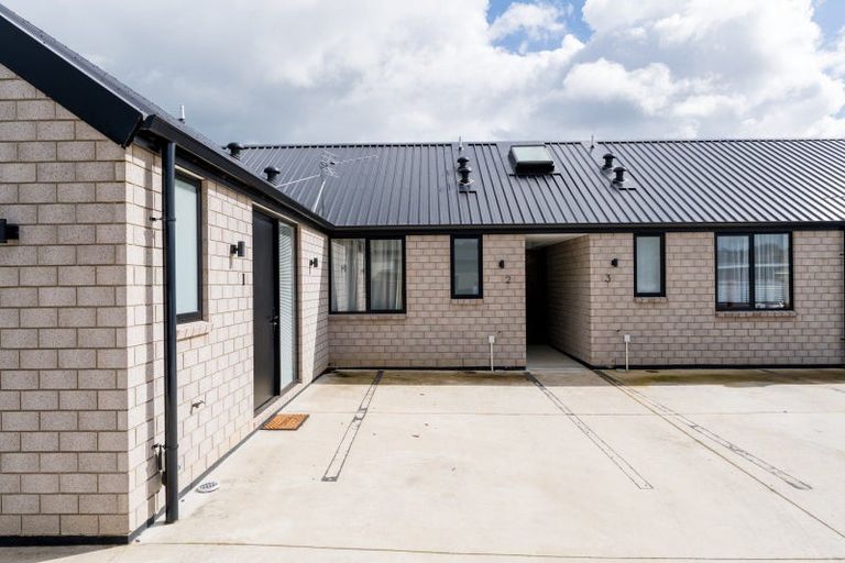 Photo of property in 1a Dey Street, Mosgiel, 9024