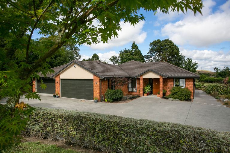 Photo of property in 2 Lake View Drive, Karapiro, Cambridge, 3494