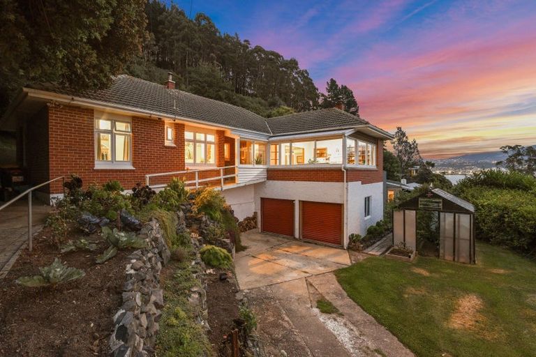 Photo of property in 10 Irvine Road, The Cove, Dunedin, 9077