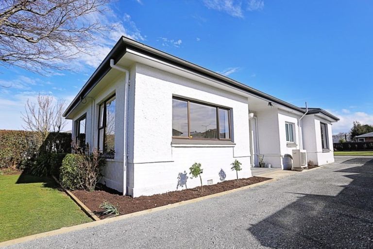 Photo of property in 28 Salford Street, Windsor, Invercargill, 9810
