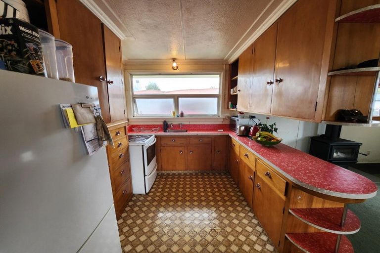 Photo of property in 14 Warwick Street, Oamaru North, Oamaru, 9400