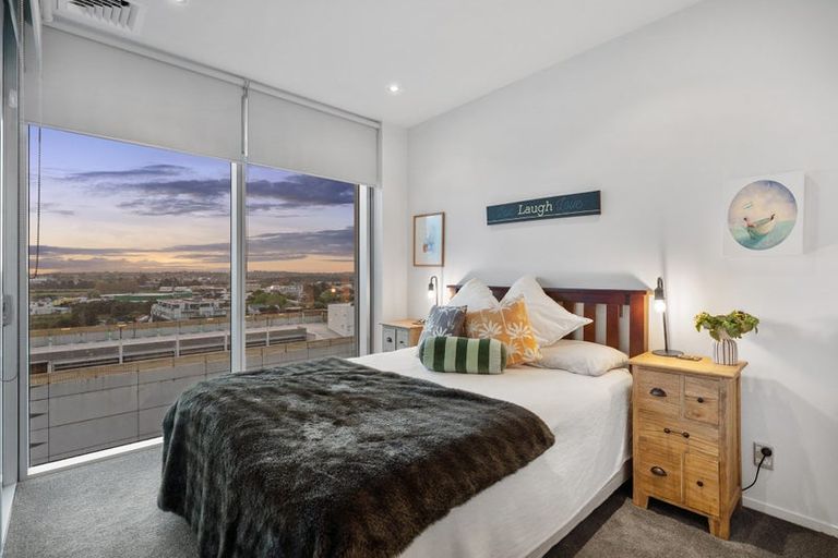 Photo of property in Sentinel Apartments, 805/3 Northcroft Street, Takapuna, Auckland, 0622