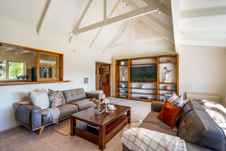 Photo of property in 56 Oak Lane, Wanaka, 9305