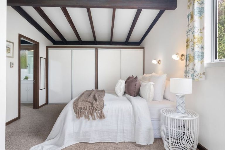 Photo of property in 19 Santa Maria Avenue, Mount Pleasant, Christchurch, 8081