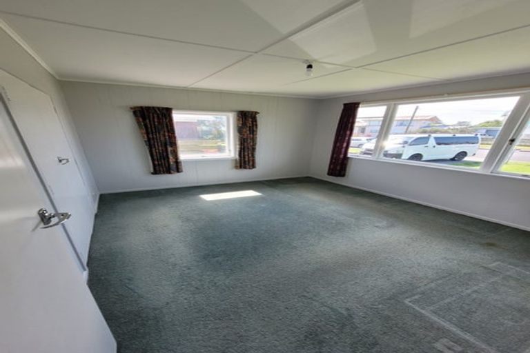 Photo of property in 606 Huia Street, Camberley, Hastings, 4120