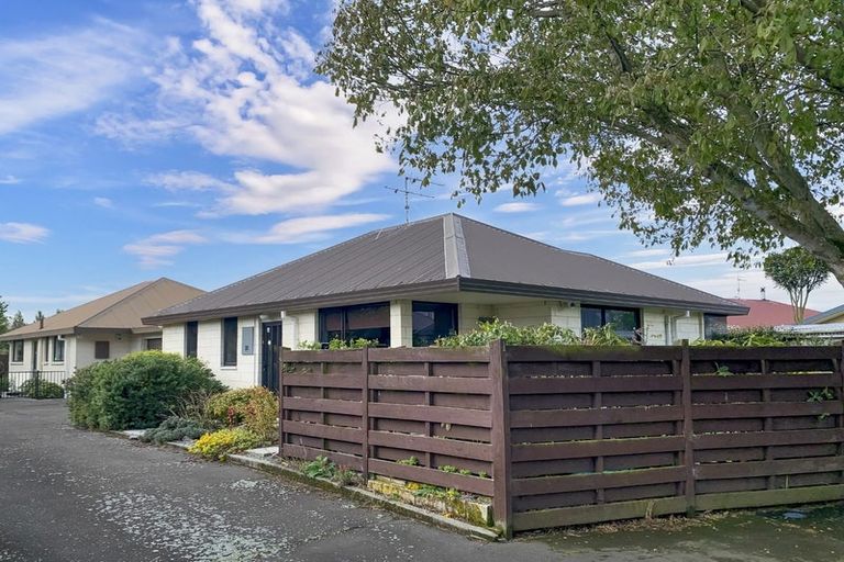 Photo of property in 10 Knox Place, Tinwald, Ashburton, 7700