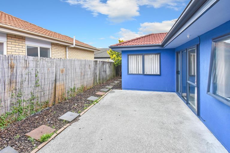 Photo of property in 34 Frank Bunce Grove, Flat Bush, Auckland, 2019