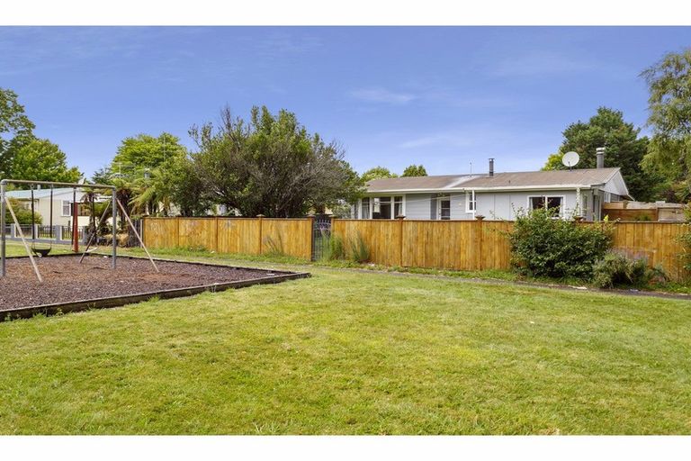 Photo of property in 37 Te Rangitautahanga Road, Turangi, 3334