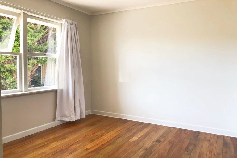 Photo of property in 1/95 Rathgar Road, Henderson, Auckland, 0610