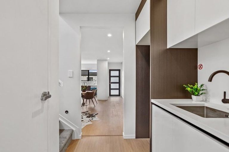 Photo of property in 1d Matakohe Road, Westgate, Auckland, 0814