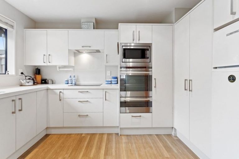 Photo of property in 42a Brookside Terrace, Bryndwr, Christchurch, 8053