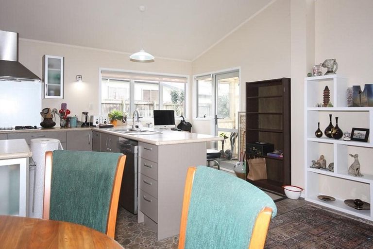 Photo of property in 119 Hetherington Road, Whangamata, 3620