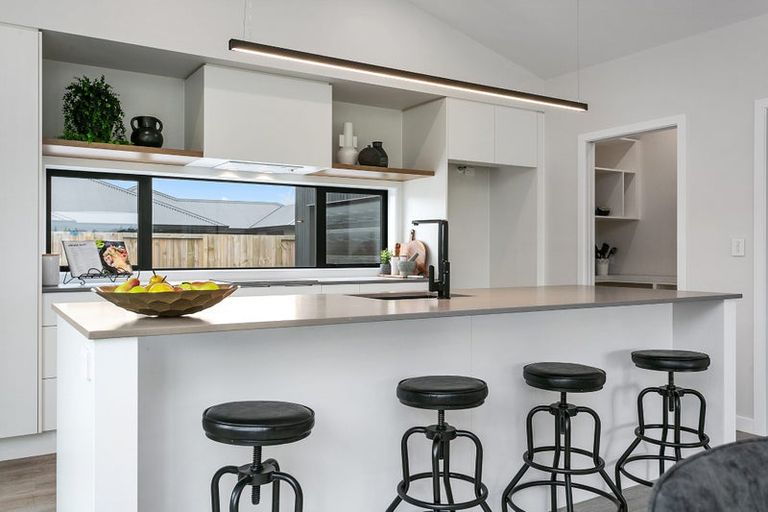 Photo of property in 44 Acacia Avenue, Kihikihi, Te Awamutu, 3800