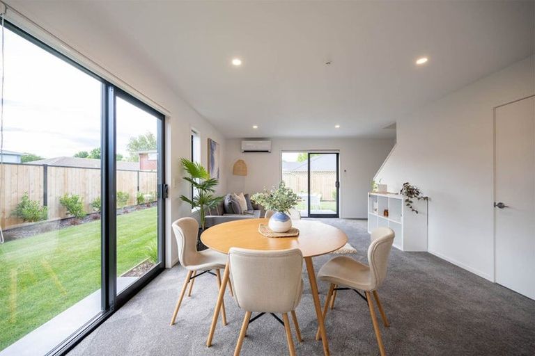 Photo of property in 32 Mohua Lane, Upper Riccarton, Christchurch, 8041