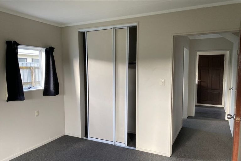 Photo of property in 2 Waimarie Park, Levin, 5510