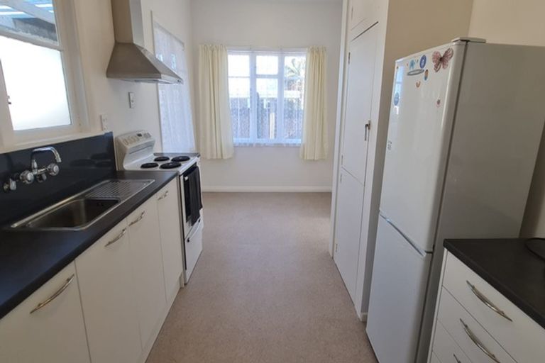 Photo of property in 36 Wilton Street, Levin, 5510