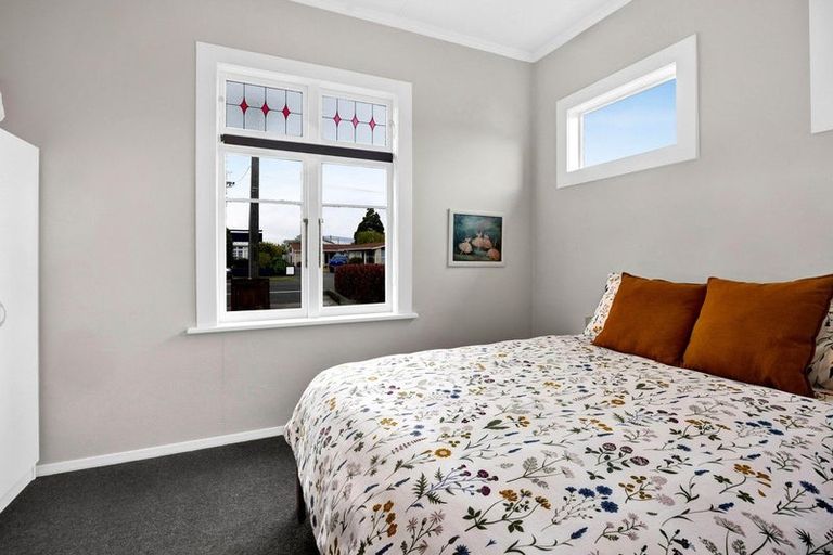 Photo of property in 5 Disraeli Street, Hawera, 4610